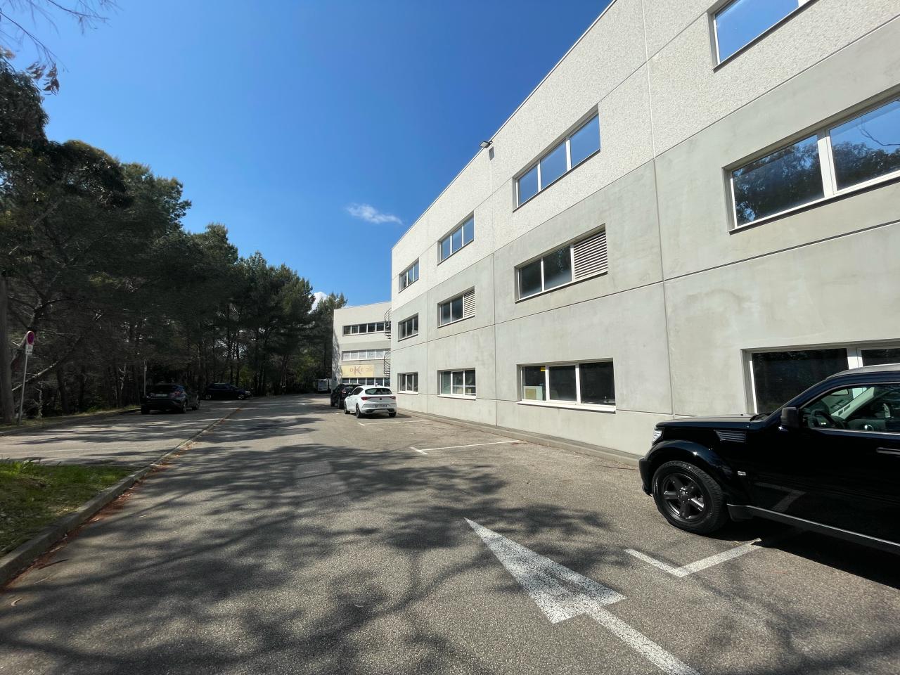Local d'activité Mouans-Sartoux 706m² Location local d'activité Mouans-Sartoux Alpes-Maritimes OLACT2532595 3